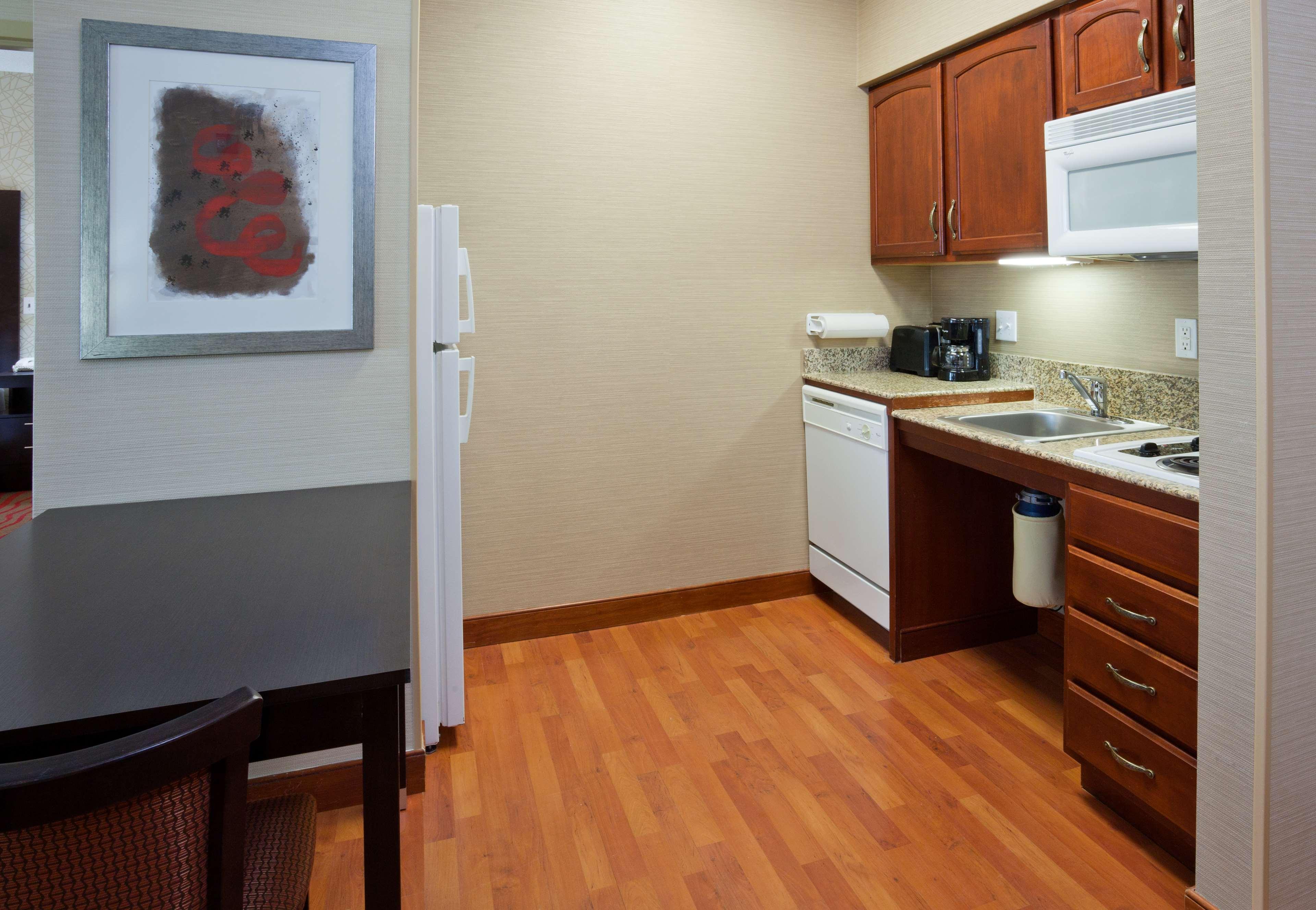 Homewood Suites By Hilton Sioux Falls Exterior photo
